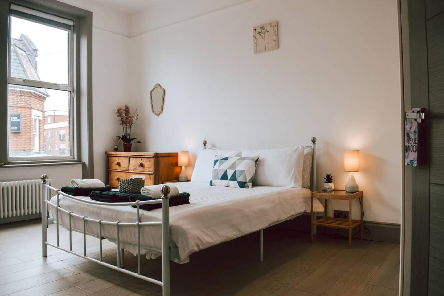 The Twickenham Apartment Near Strawberry Hill Экстерьер фото