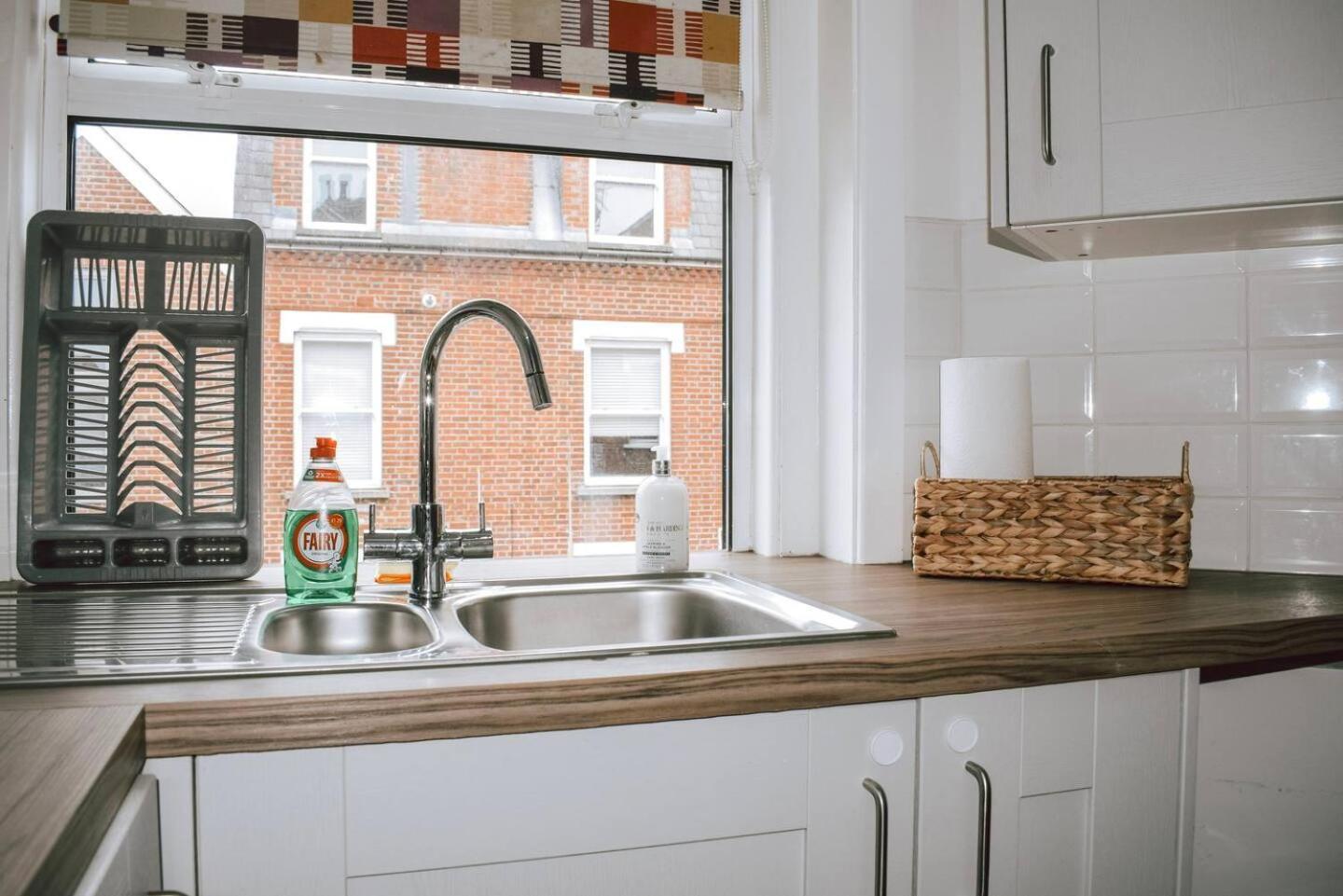 The Twickenham Apartment Near Strawberry Hill Экстерьер фото