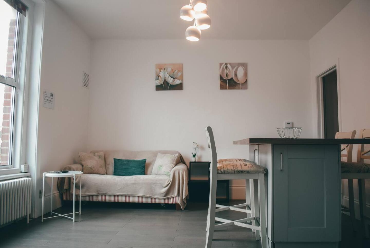 The Twickenham Apartment Near Strawberry Hill Экстерьер фото