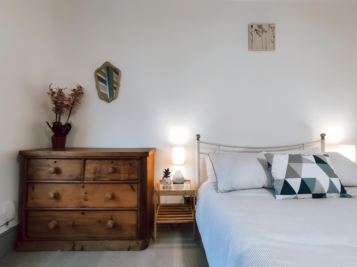The Twickenham Apartment Near Strawberry Hill Экстерьер фото